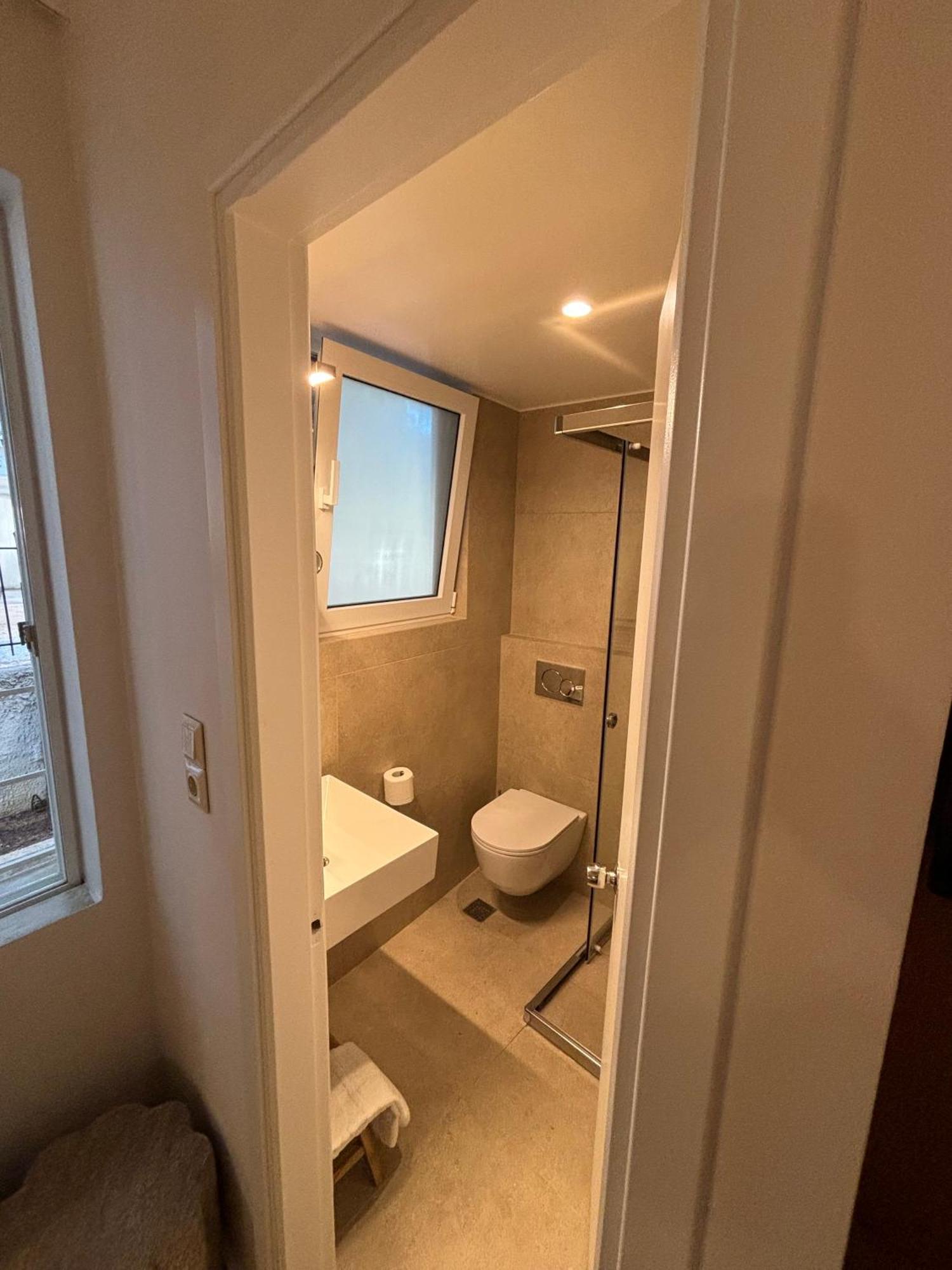Hotel Maroussi Atina Oda fotoğraf