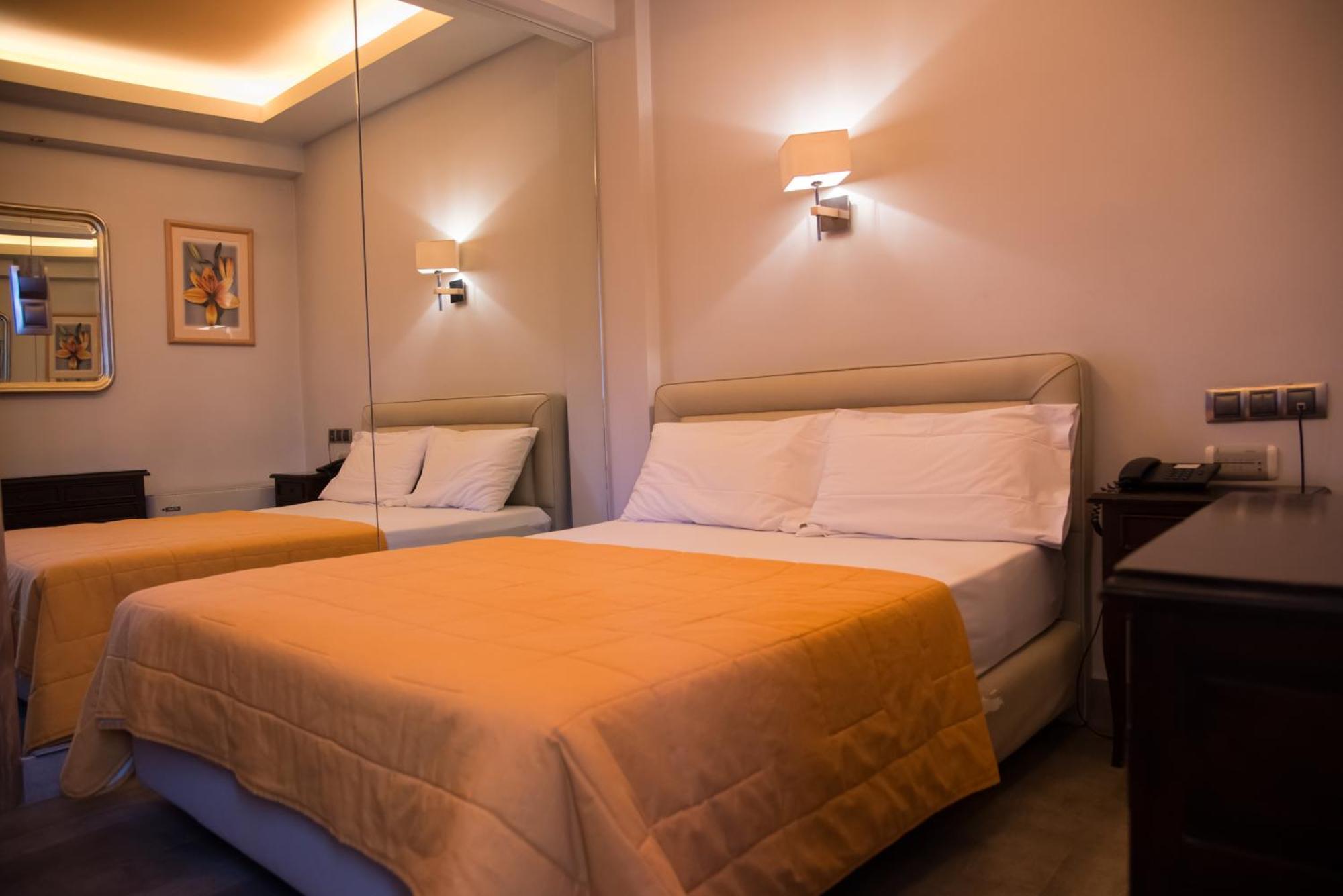 Hotel Maroussi Atina Dış mekan fotoğraf